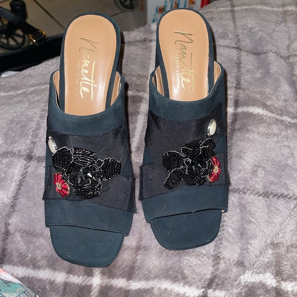 NANETTE Suede mules NWOB